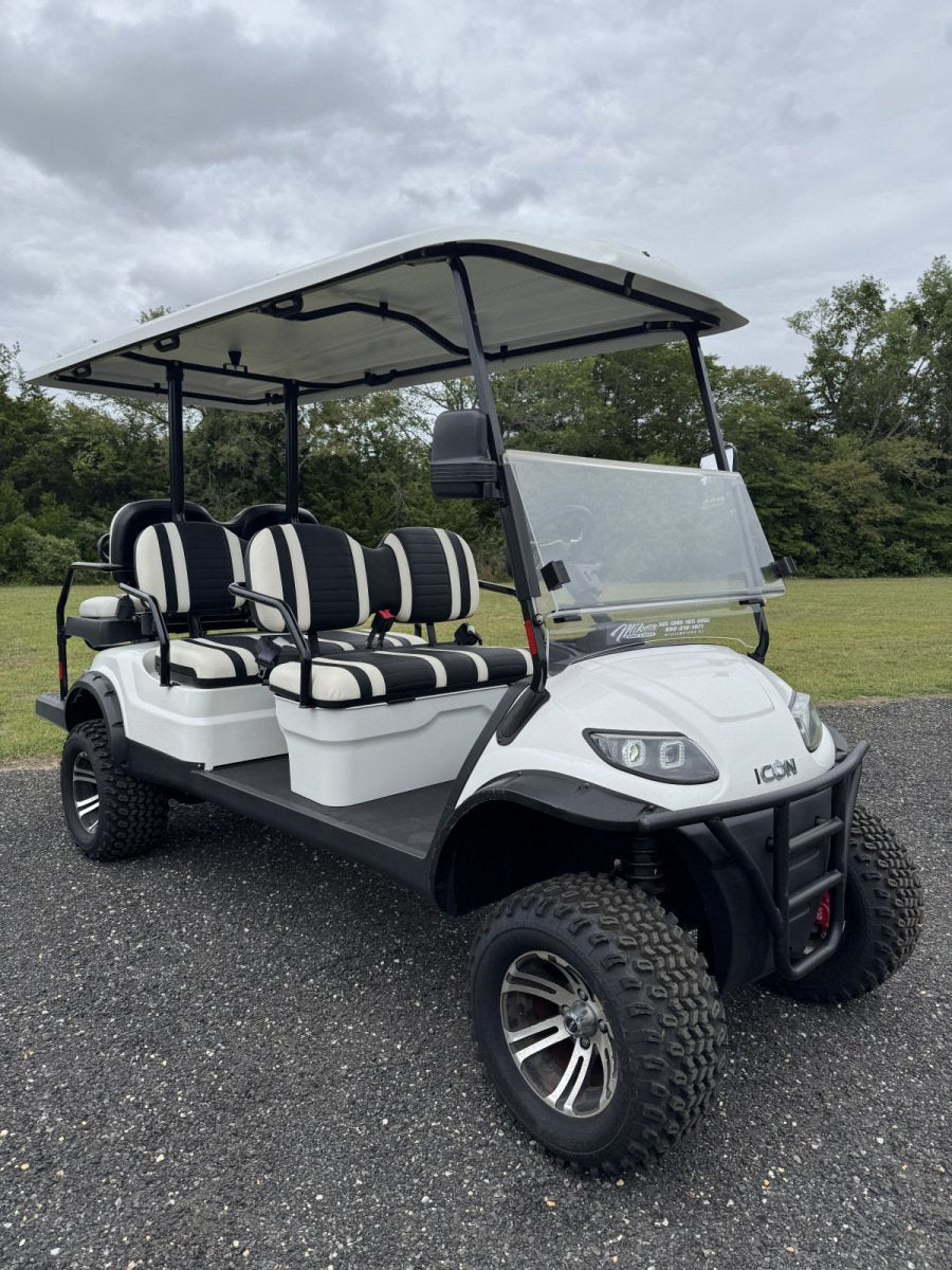 2022 Used Icon I60L White metallic 48 volt Low Speed Vehicle LSV street legal cart, 991 miles for Sale